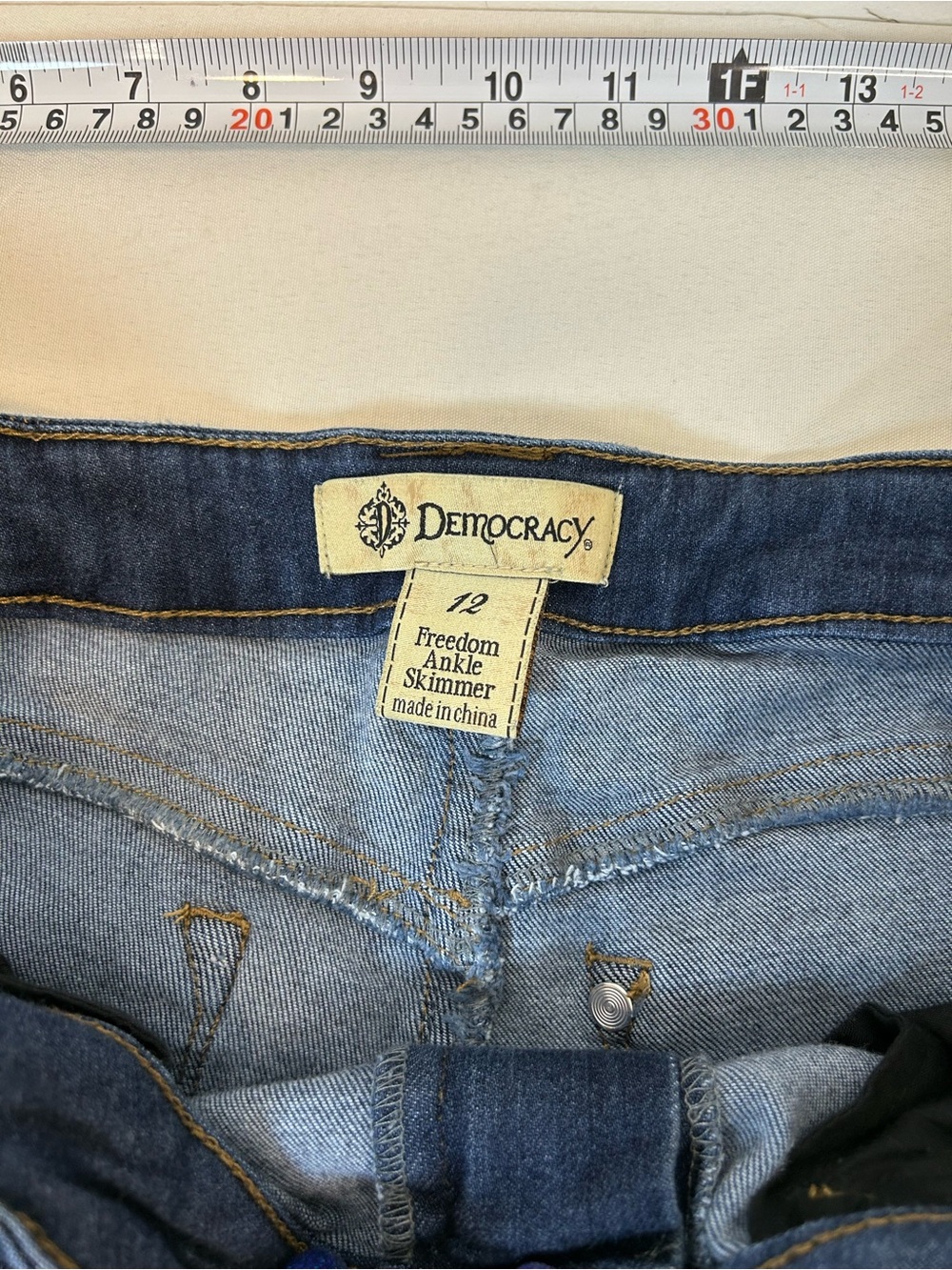 Democracy Dark Blue Freedom Ankle Skimmer‎ with Floral Embroidery Women’s 12 - Picture 4 of 6